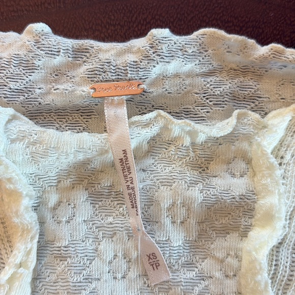 Free People Lula Mock-Neck Long-Sleeve Top /Ivory Lace Detail Blouse/Size XS - Picture 4 of 9